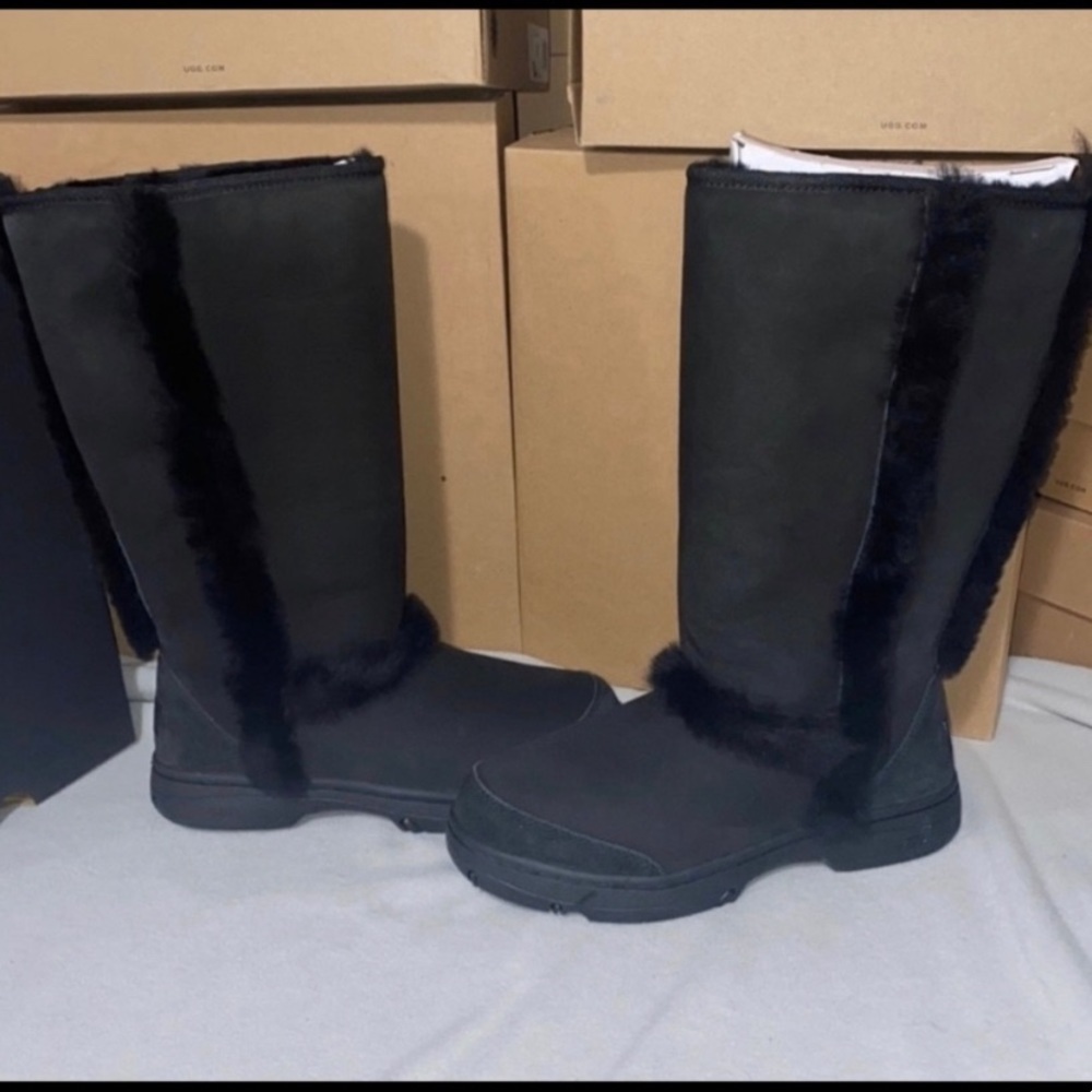 UGG SUNBURST TALL